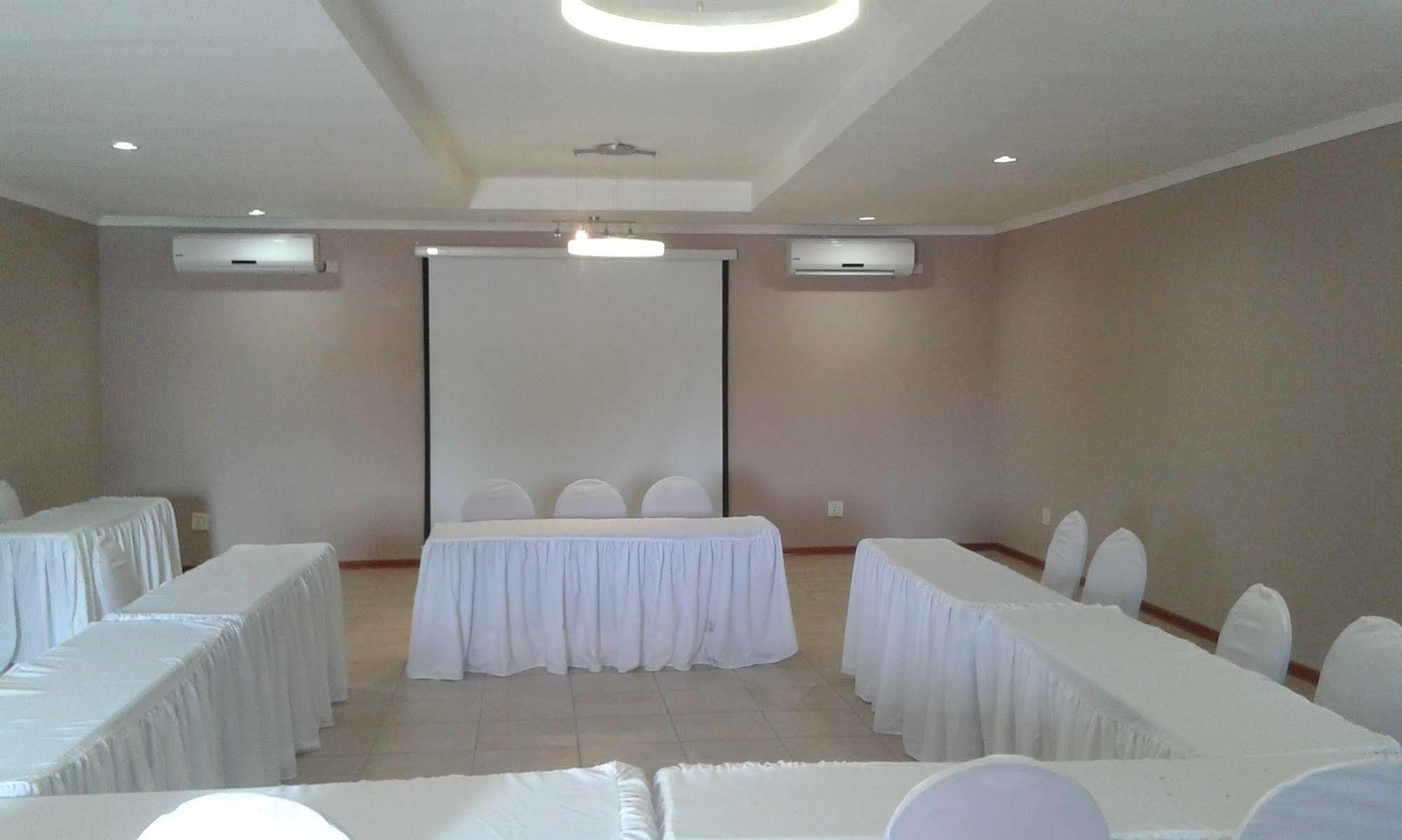Larissa Hotel ماون المظهر الخارجي الصورة